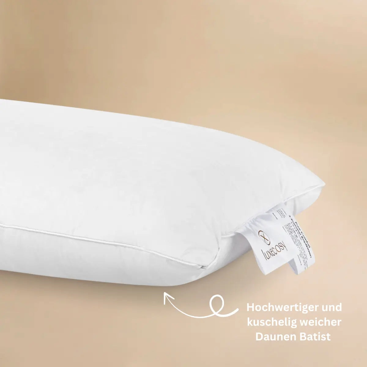 Das hochwertige Pure 3-Kammer Duanenkissen aus 100% Gänsedaunen in Seitenansicht.