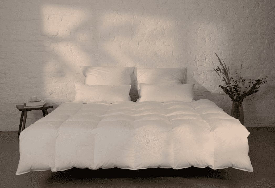 Die beliebtesten Bettwaren von Luxecosy. Entdecken Sie jetzt unsere Kissen, Decken und Bettwäsche der Extraklasse.